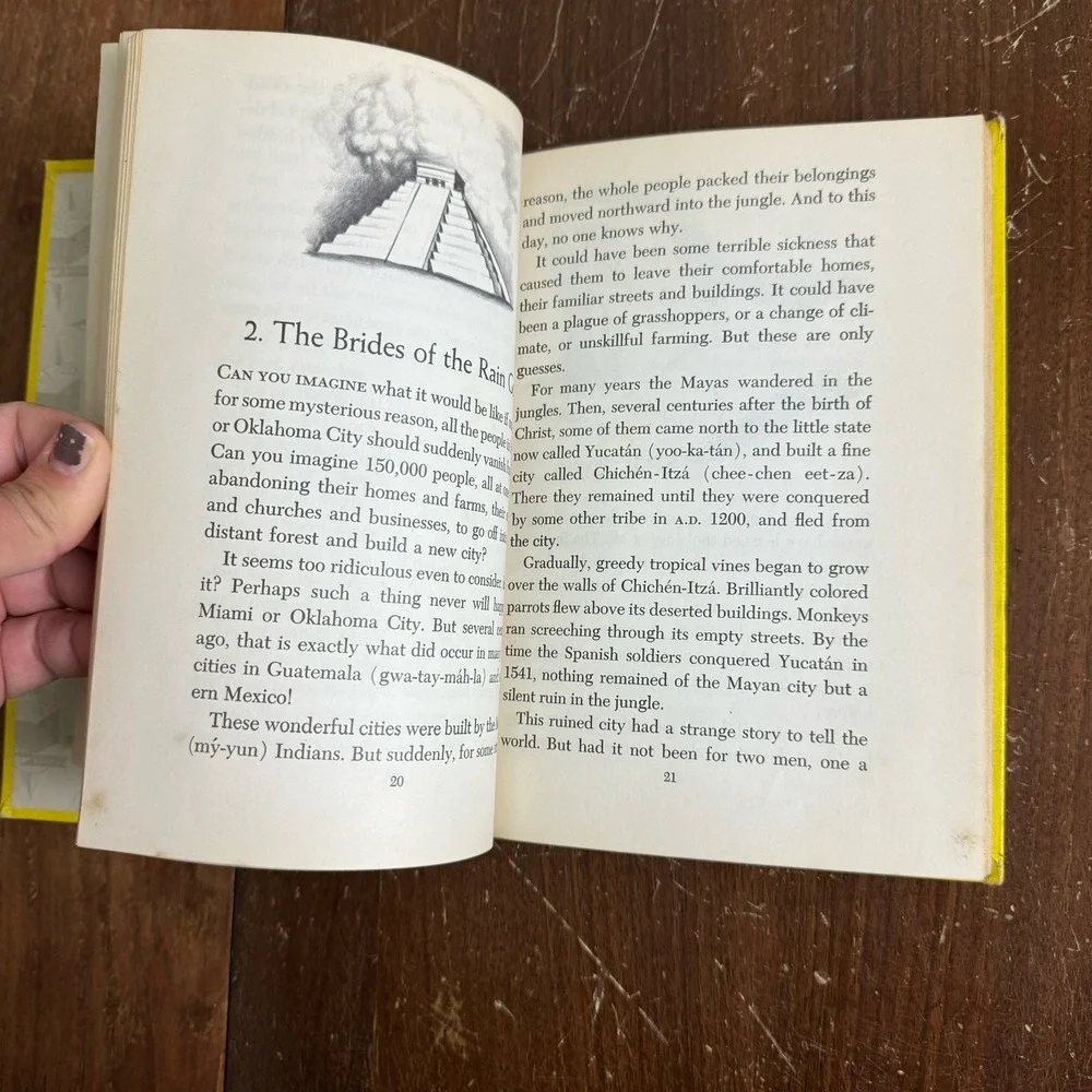Digging‎ into Yesterday 1964 Estelle Friedman Illustrated Kids History hard back